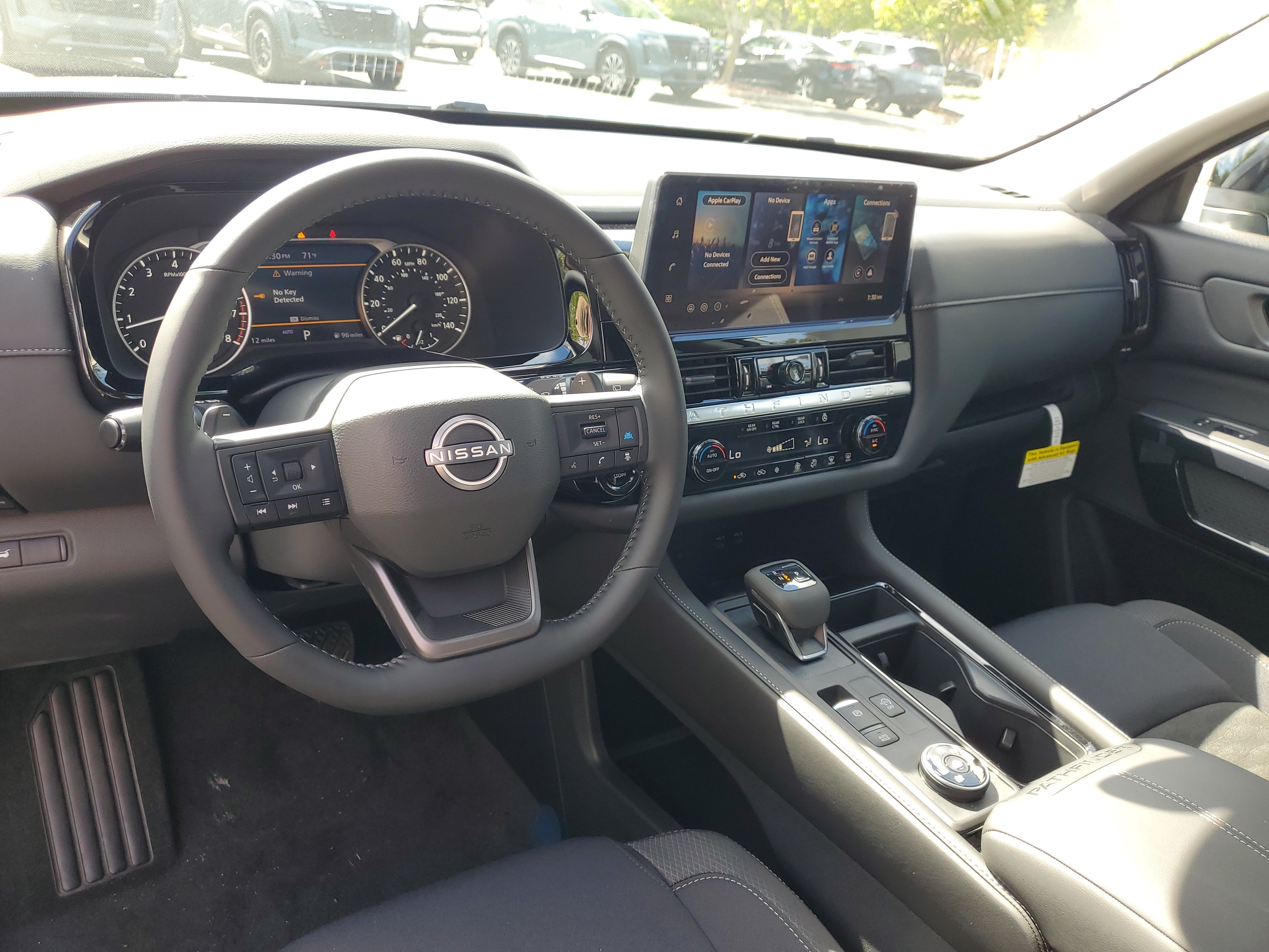 New 2026 Nissan Pathfinder SV w/ SV Premium Package AWD/4WD image 8