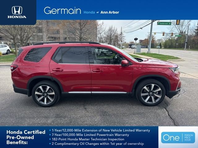 Certified 2025 Honda Pilot Touring image 7
