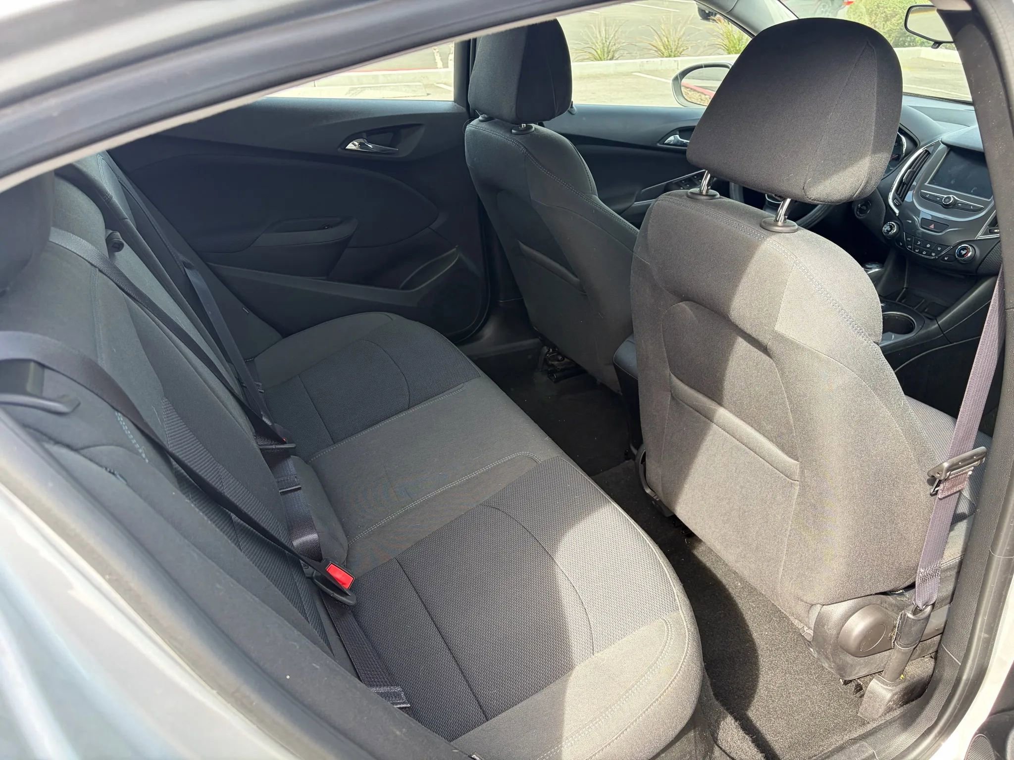 Used 2017 Chevrolet Cruze LT w/ Convenience Package image 14