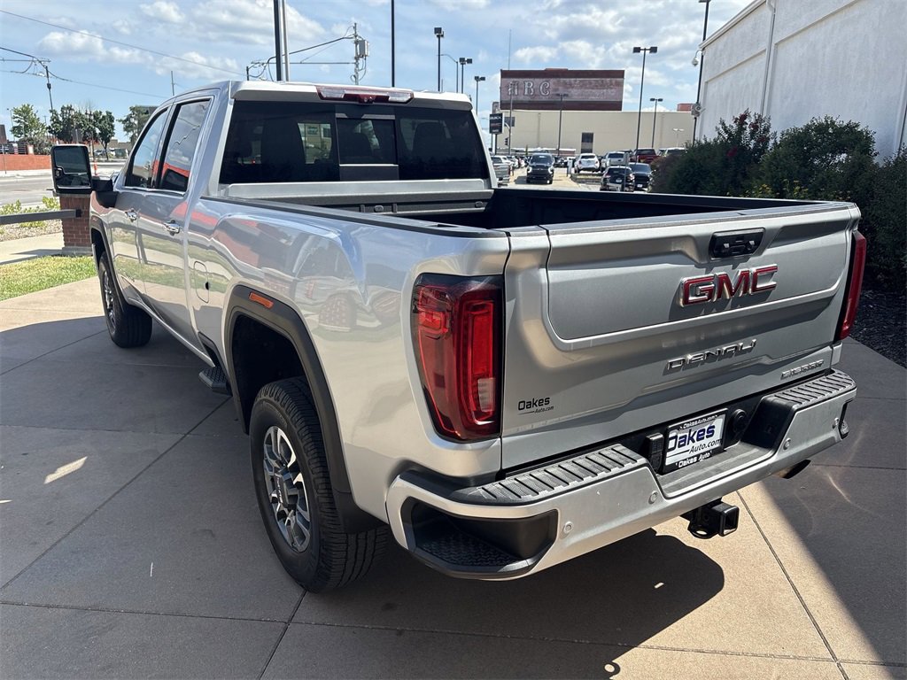 Used 2023 GMC Sierra 3500 Denali w/ Denali Ultimate Package image 5