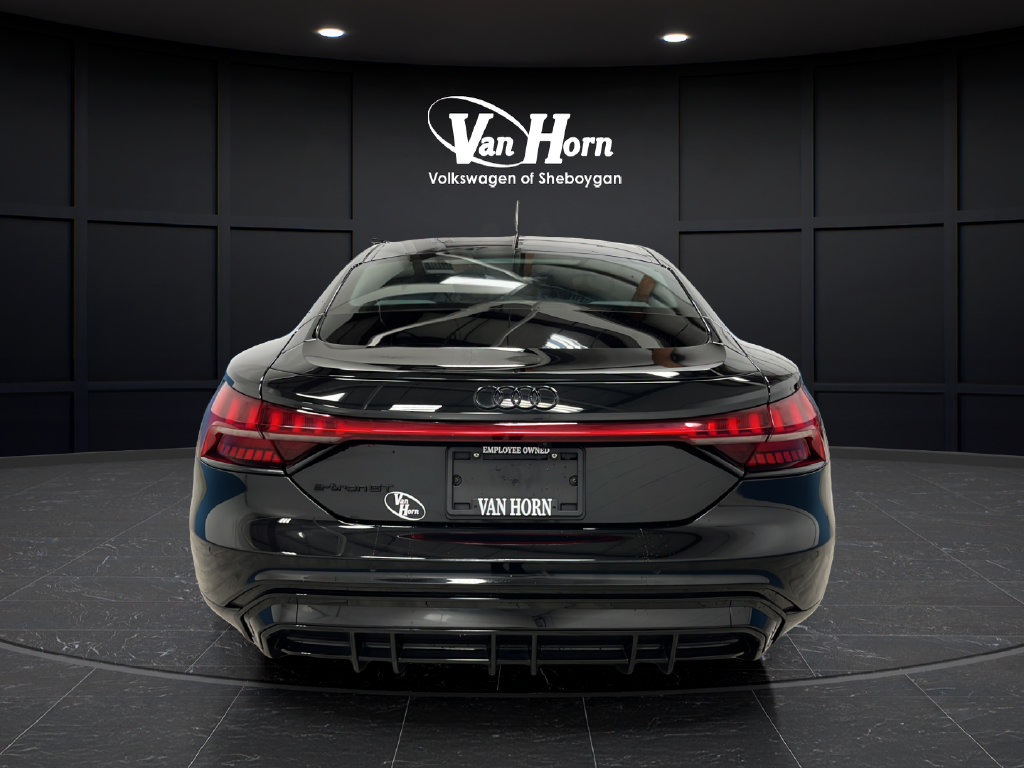 Used 2023 Audi e-tron GT Premium Plus w/ Performance Package AWD/4WD image 6