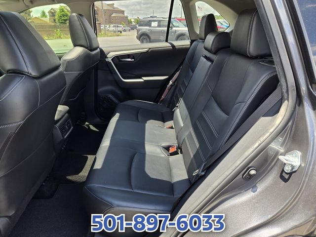 Used 2020 Toyota RAV4 Limited AWD/4WD image 12