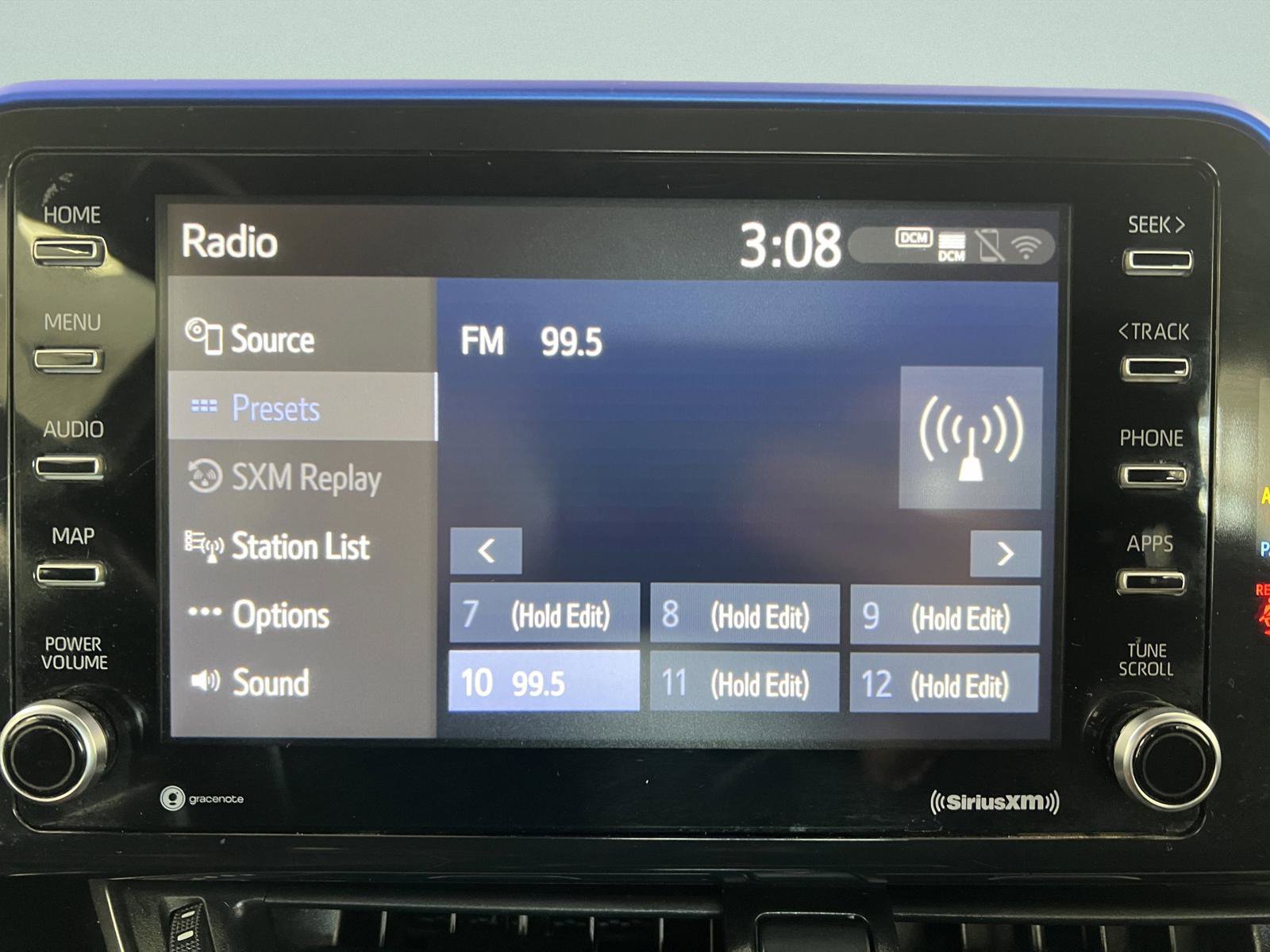 Used 2021 Toyota C-HR XLE FWD image 17