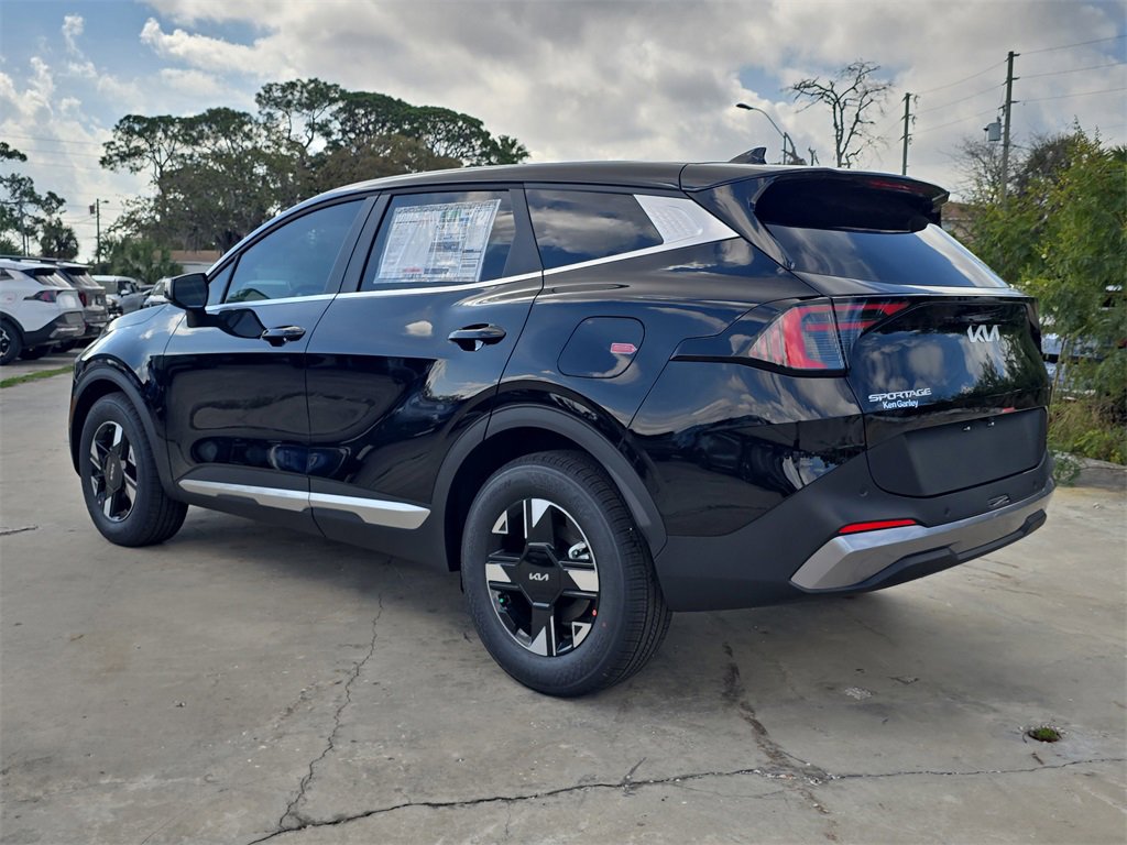 New 2026 Kia Sportage LX image 6