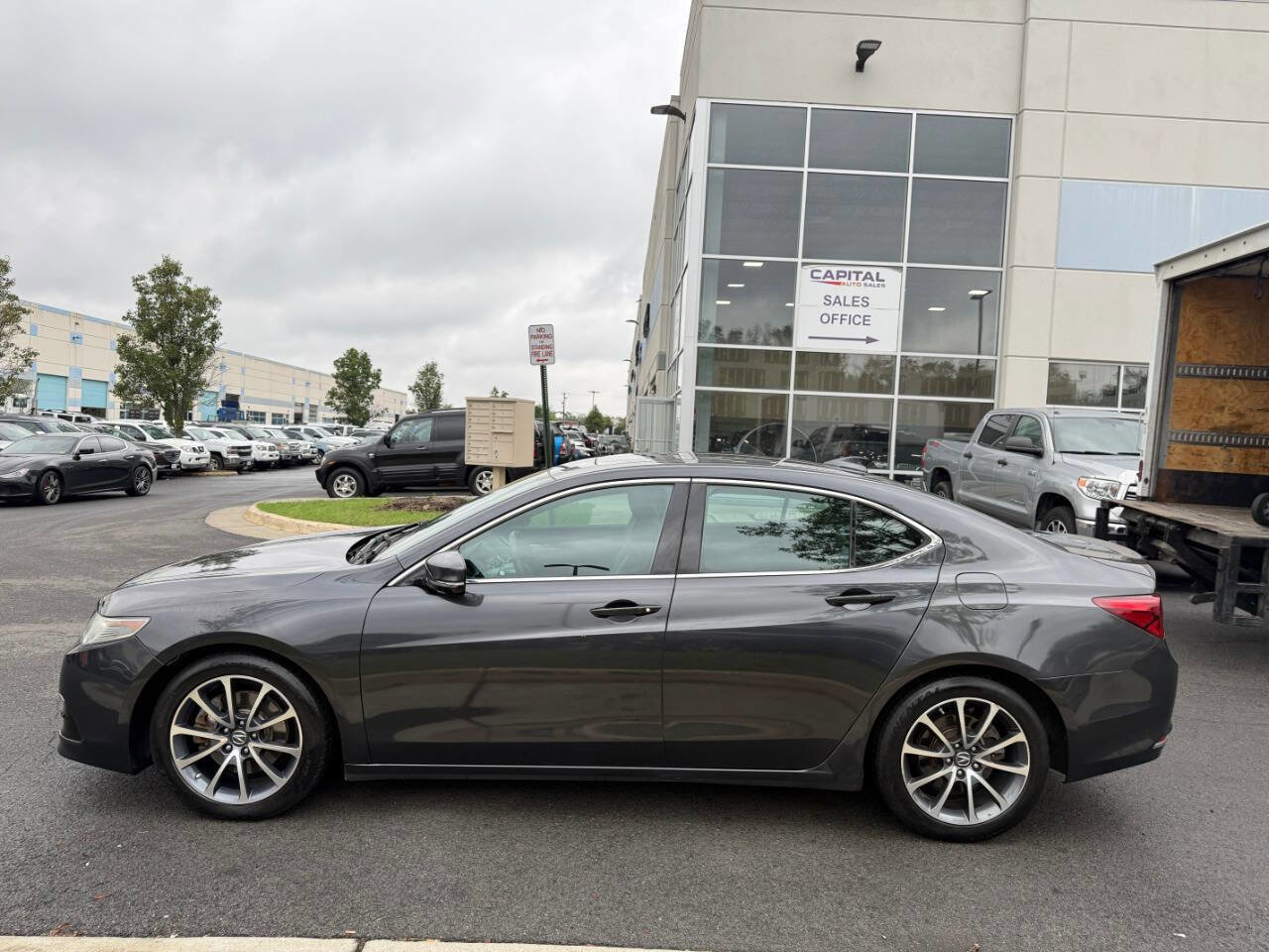 Used 2016 Acura TLX V6 w/ Technology Package image 11