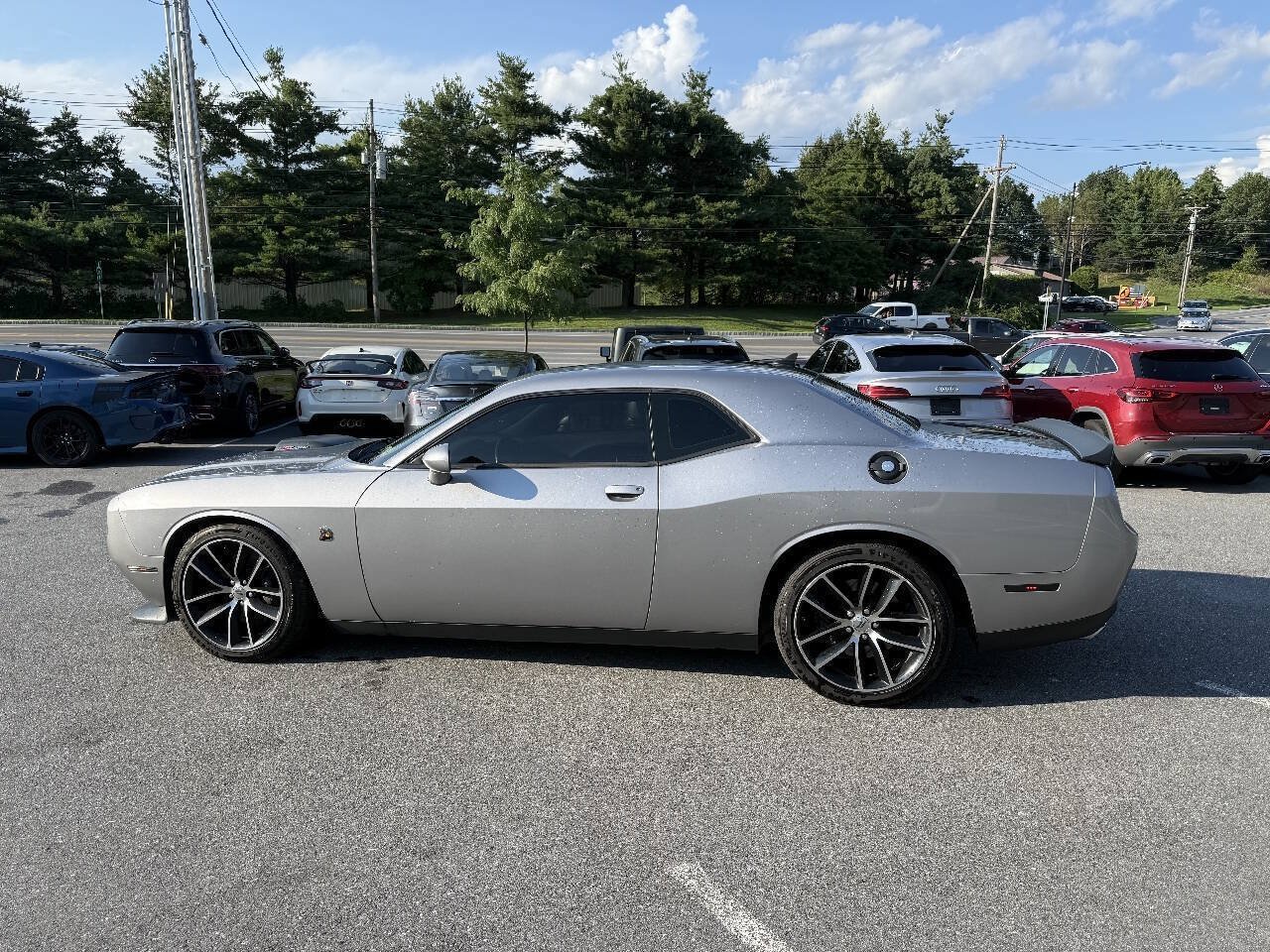 Used 2017 Dodge Challenger R/T Scat Pack RWD image 10