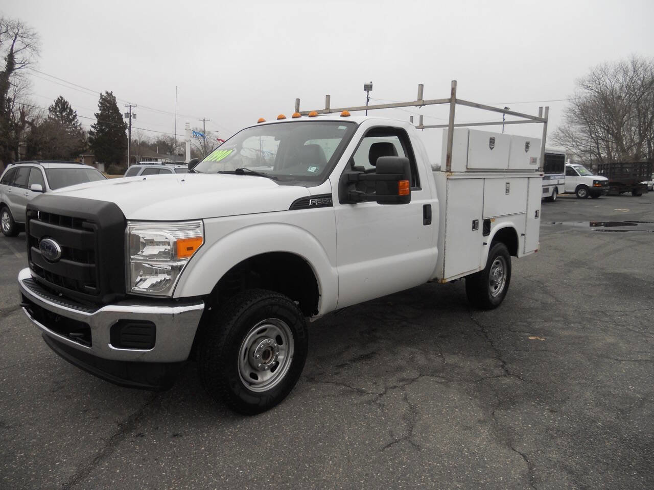 Used 2014 Ford F250 XL w/ Power Equipment Group image 2