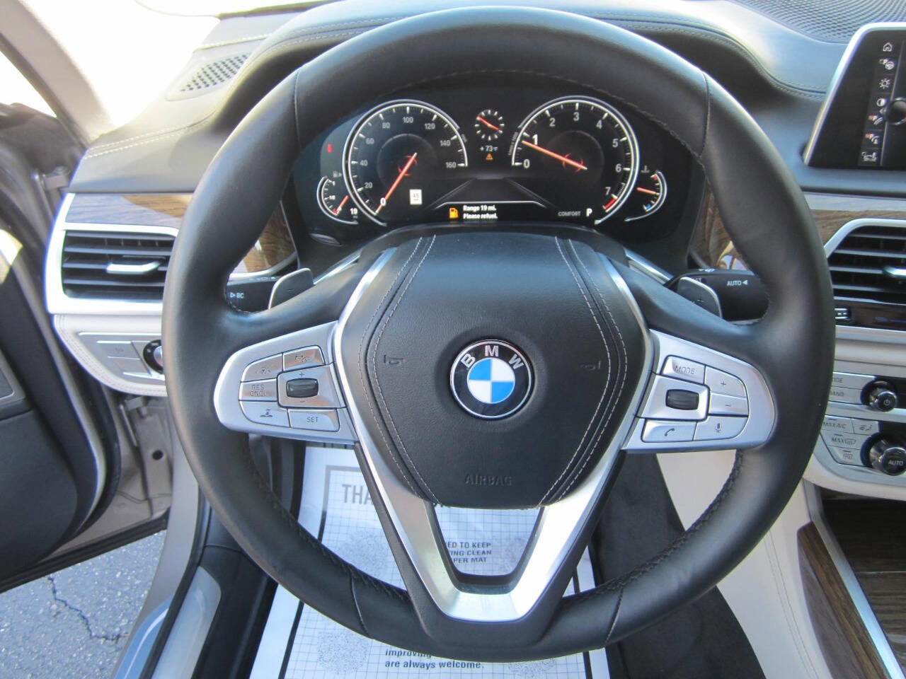 Used 2016 BMW 750i image 35