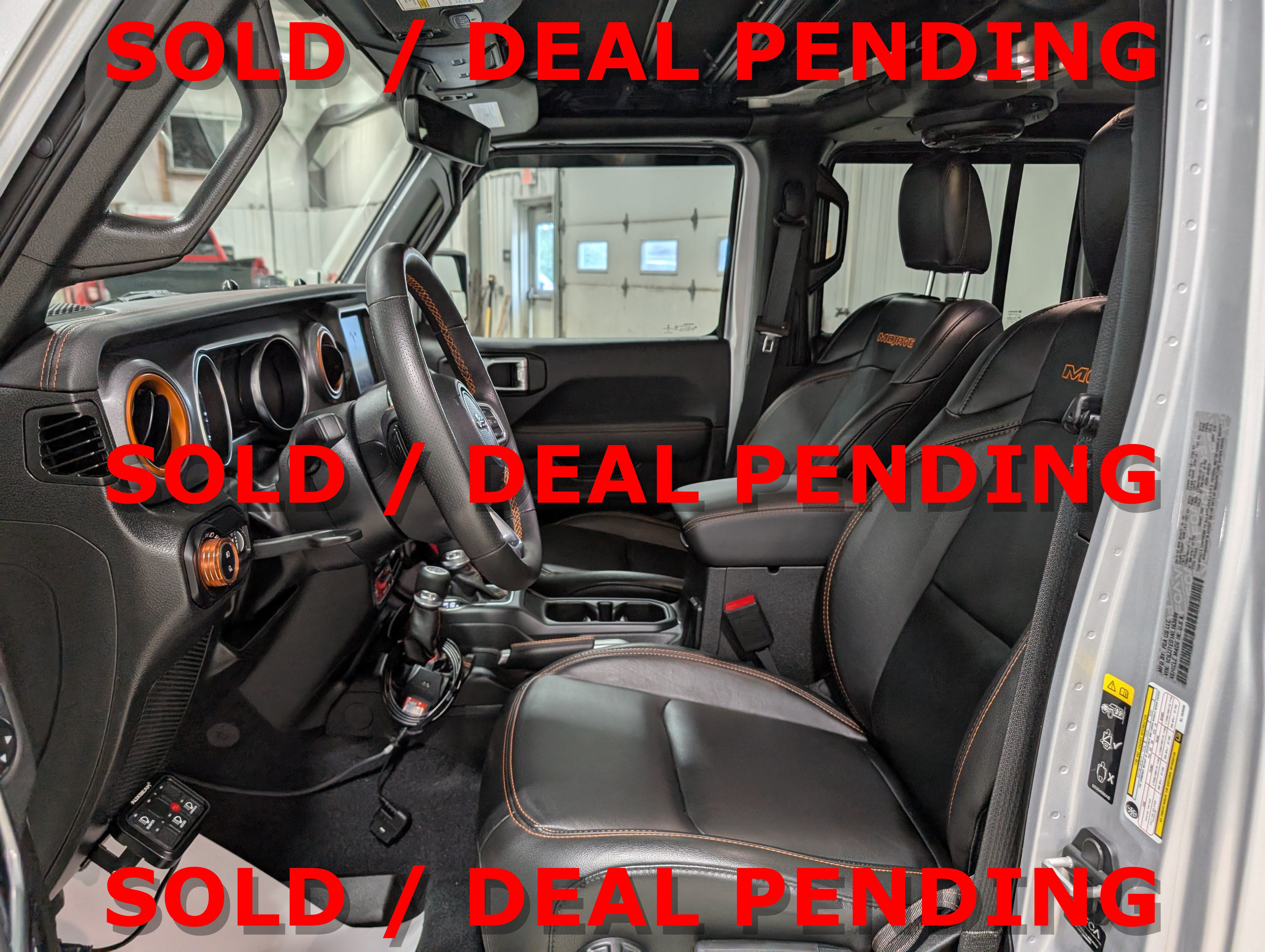 Used 2022 Jeep Gladiator Mojave w/ LED Lighting Group AWD/4WD image 16