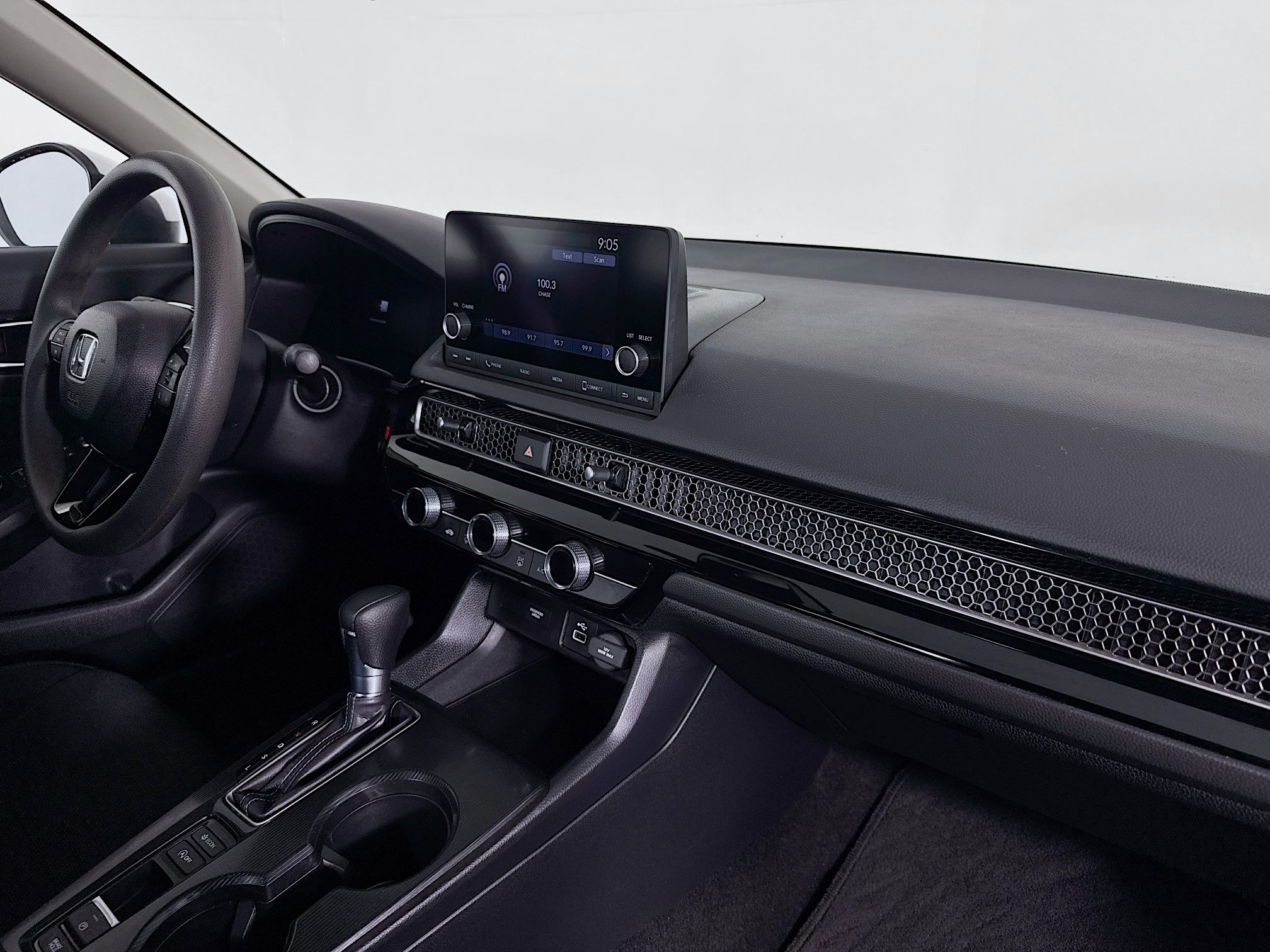 Used 2024 Honda Civic LX image 28
