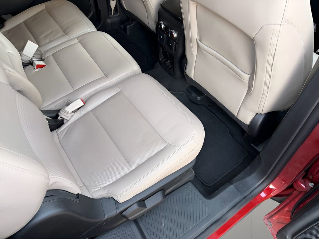 Used 2023 Ford Explorer Limited image 24
