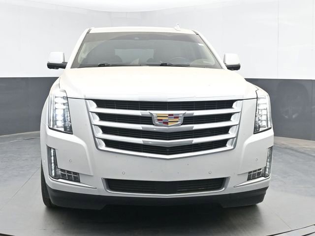 Used 2020 Cadillac Escalade Premium Luxury AWD/4WD image 3