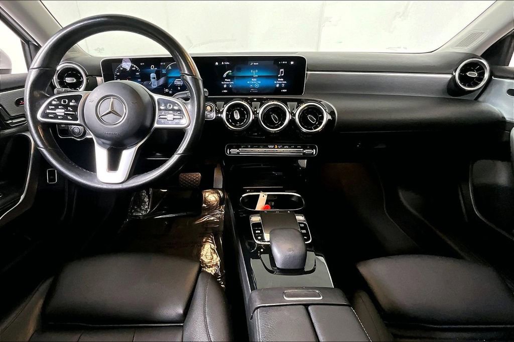 Used 2020 Mercedes-Benz A 220 image 15