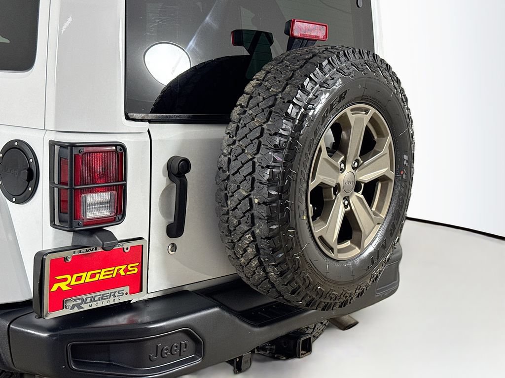Used 2018 Jeep Wrangler Unlimited Sport AWD/4WD image 26