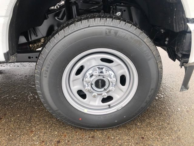 New 2026 Ford F250 XL w/ XL Chrome Package image 24