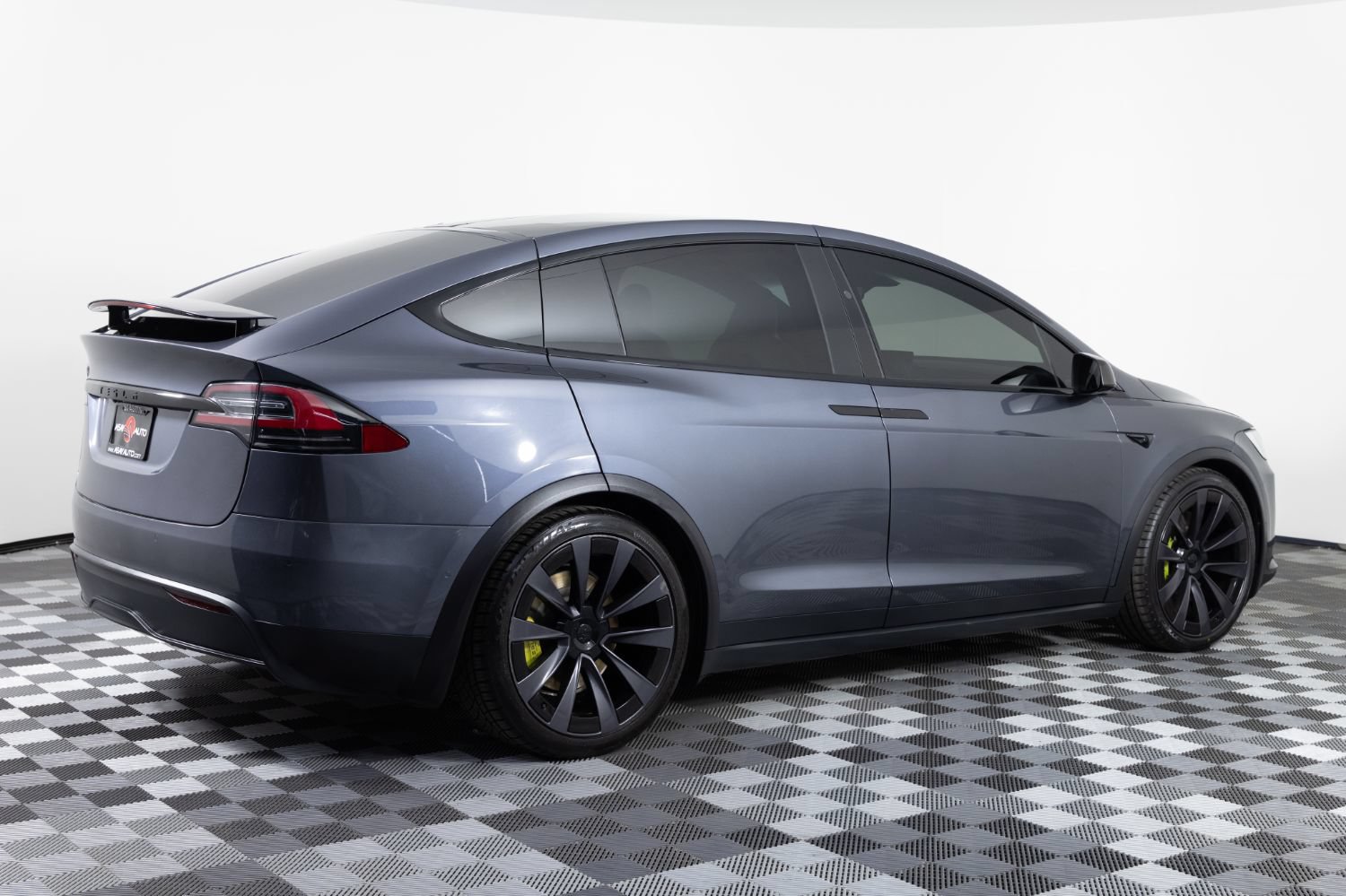 Used 2022 Tesla Model X Plaid AWD/4WD image 8