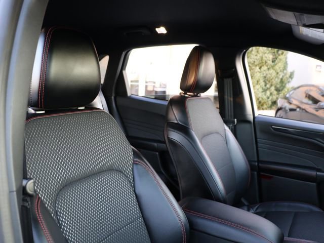 Used 2024 Ford Escape ST-Line w/ Tech Pack #1 image 9