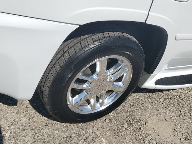Used 2008 GMC Envoy Denali w/ Sun And 6-Disc Cd Package AWD/4WD image 5