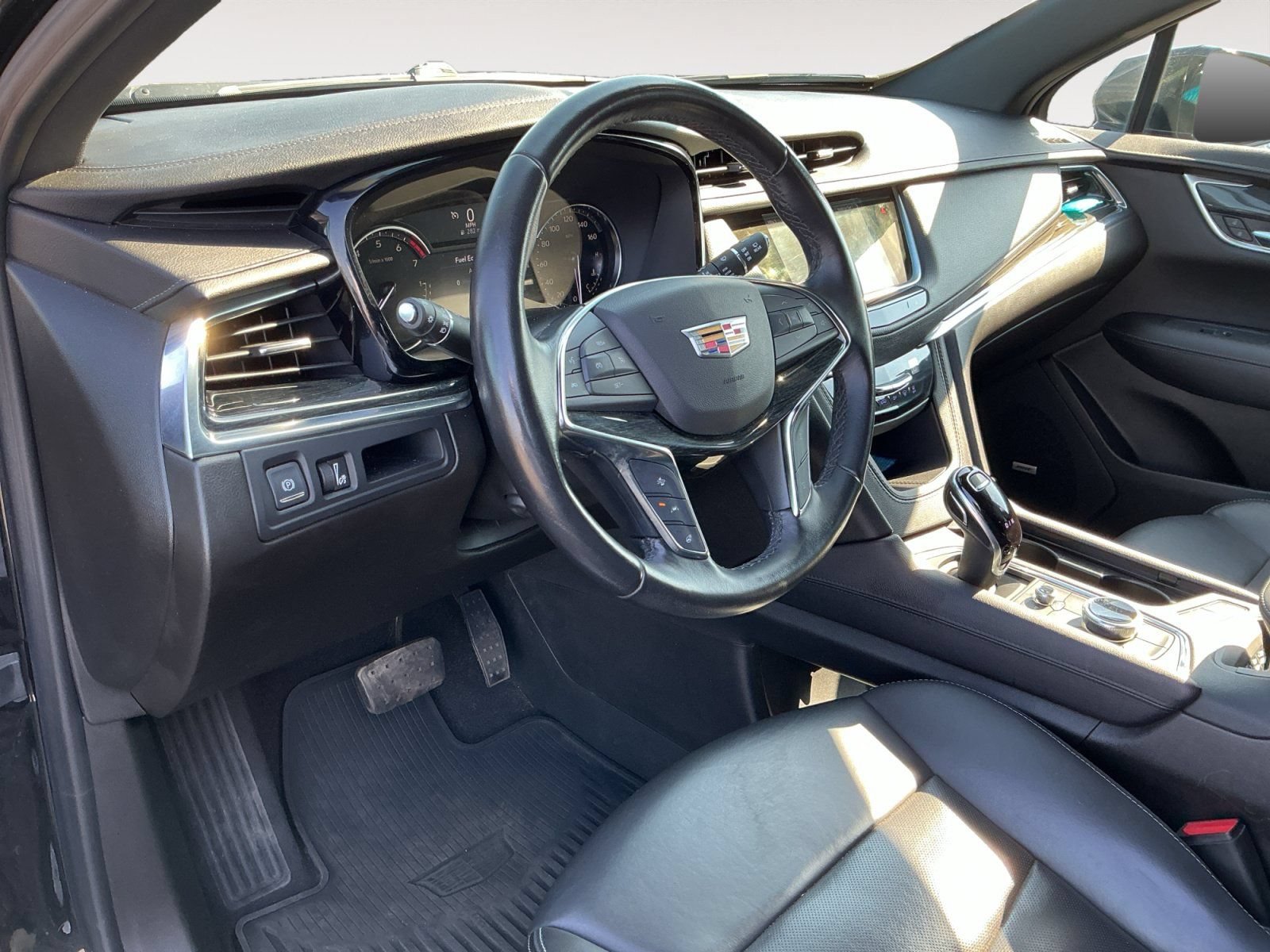 Used 2022 Cadillac XT5 Premium Luxury FWD image 10