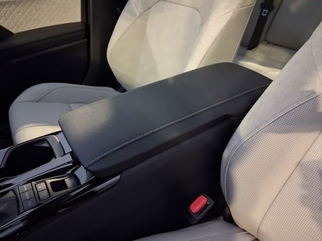 Used 2026 Toyota Camry XLE w/ Premium Plus Package image 19