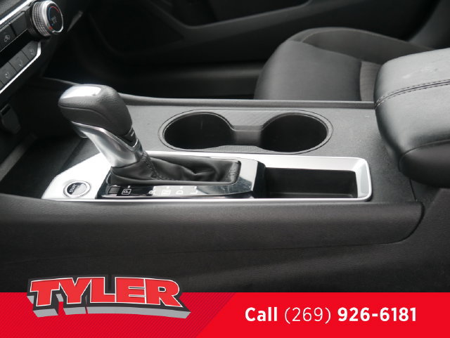 Used 2025 Nissan Altima 2.5 SV FWD image 34