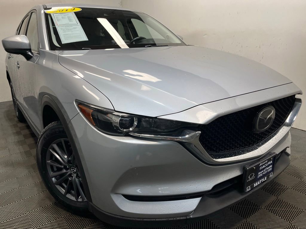 Used 2019 MAZDA CX-5 Touring FWD image 1