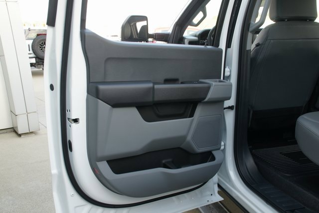 New 2026 Ford F350 XL w/ XL Chrome Package image 23