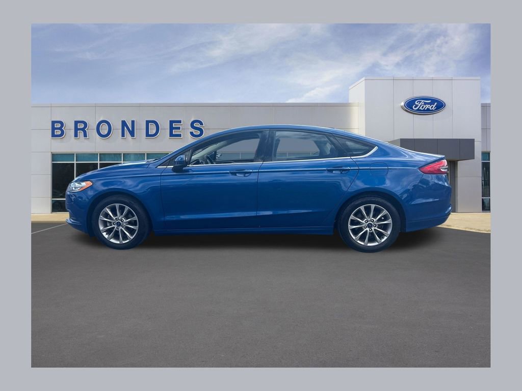 Used 2017 Ford Fusion SE w/ Fusion SE Technology Package