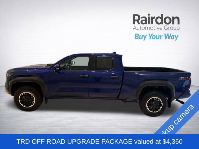 Used 2024 Toyota Tacoma TRD Off-Road w/ TRD Off Road Upgrade Package AWD/4WD image 2