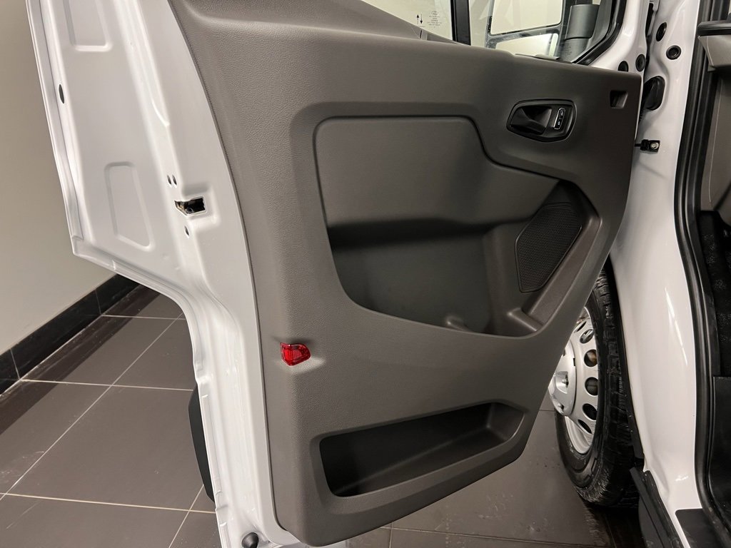 New 2026 Ford Transit 350 DRW w/ Exterior Upgrade Package image 27