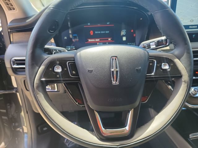 Used 2024 Lincoln Corsair Reserve w/ Equipment Group 201A AWD/4WD image 13