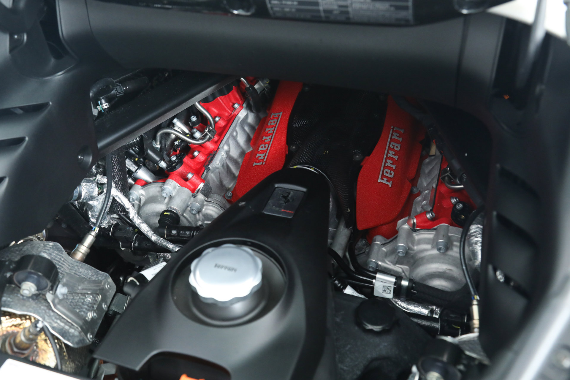 Certified 2024 Ferrari SF90 Spider image 37