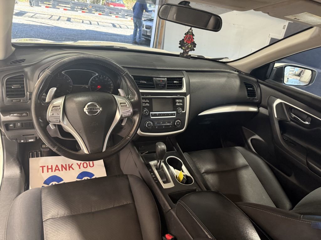 Used 2017 Nissan Altima 2.5 SR image 6