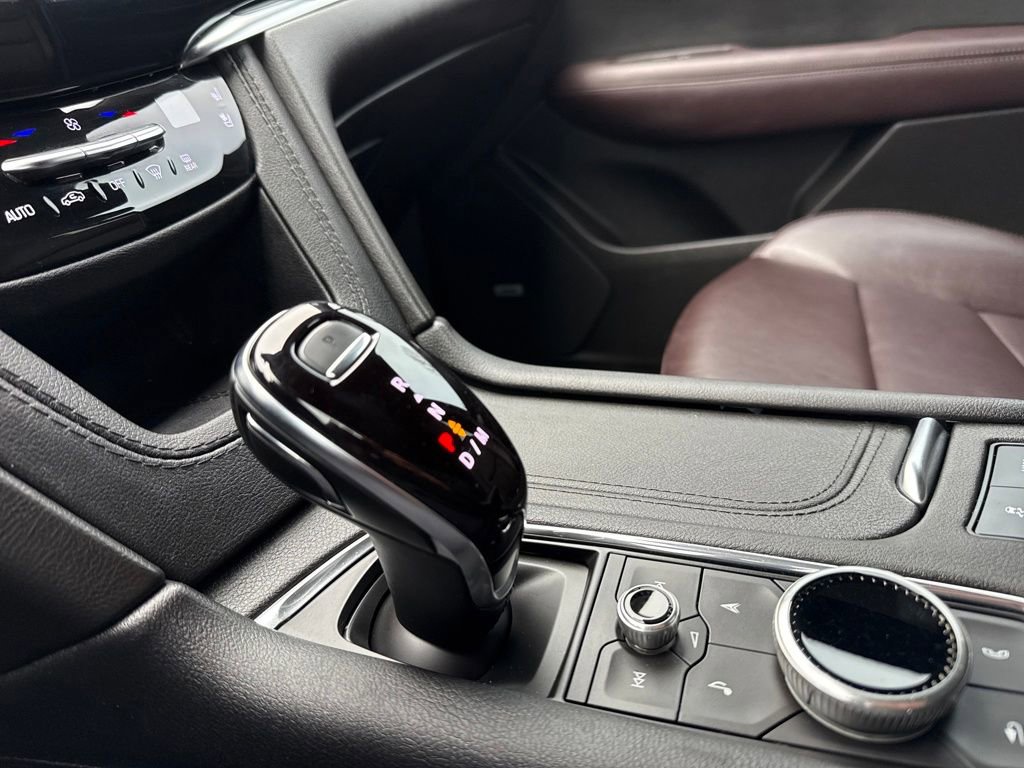 Certified 2024 Cadillac XT6 Premium Luxury w/ Technology Package image 11