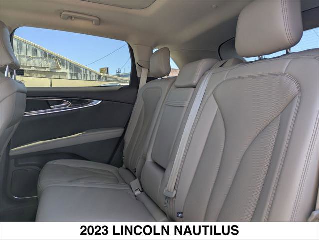 Certified 2023 Lincoln Nautilus Reserve w/ Monochromatic Package image 26