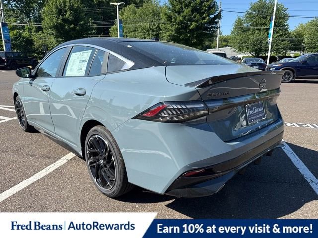 New 2026 Nissan Sentra SR w/ Floor Mat Package FWD image 7