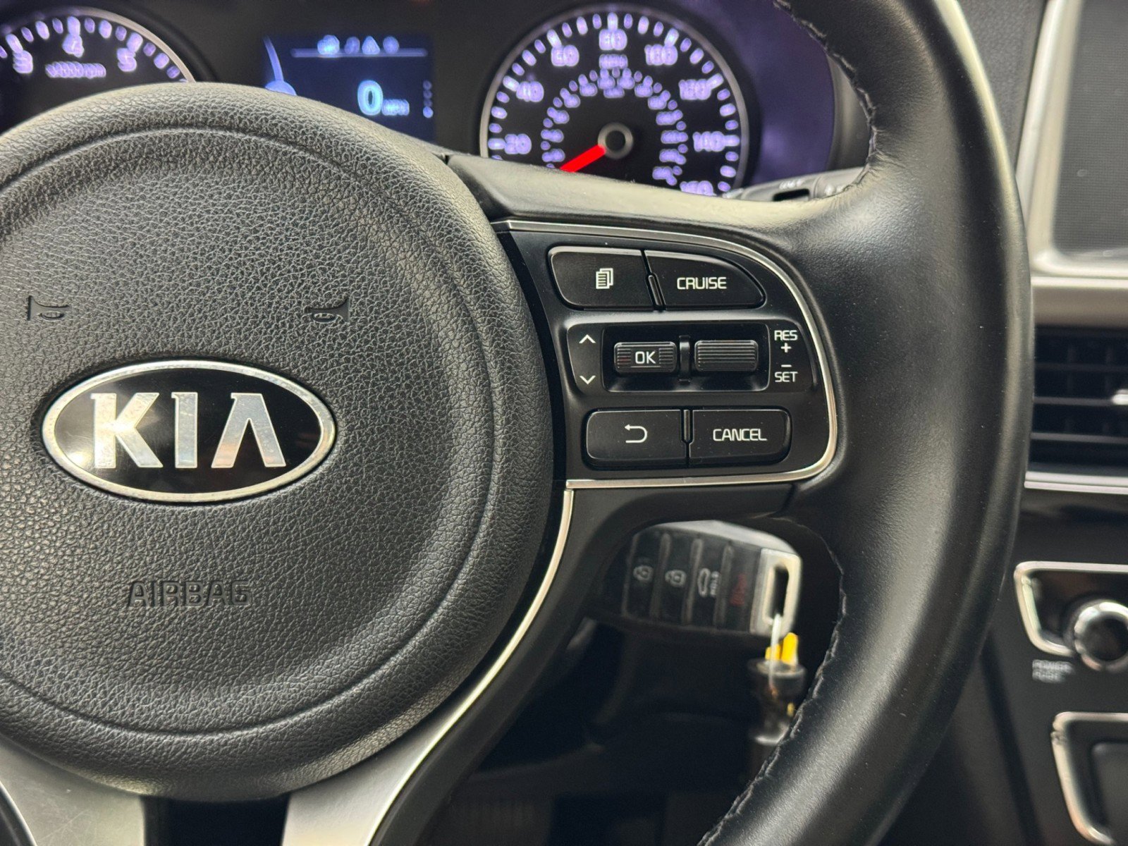 Used 2018 Kia Optima S w/ Panoramic Sunroof Package image 21