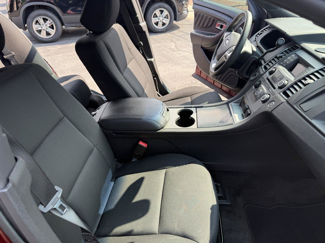 Used 2015 Ford Taurus Police Interceptor AWD image 21