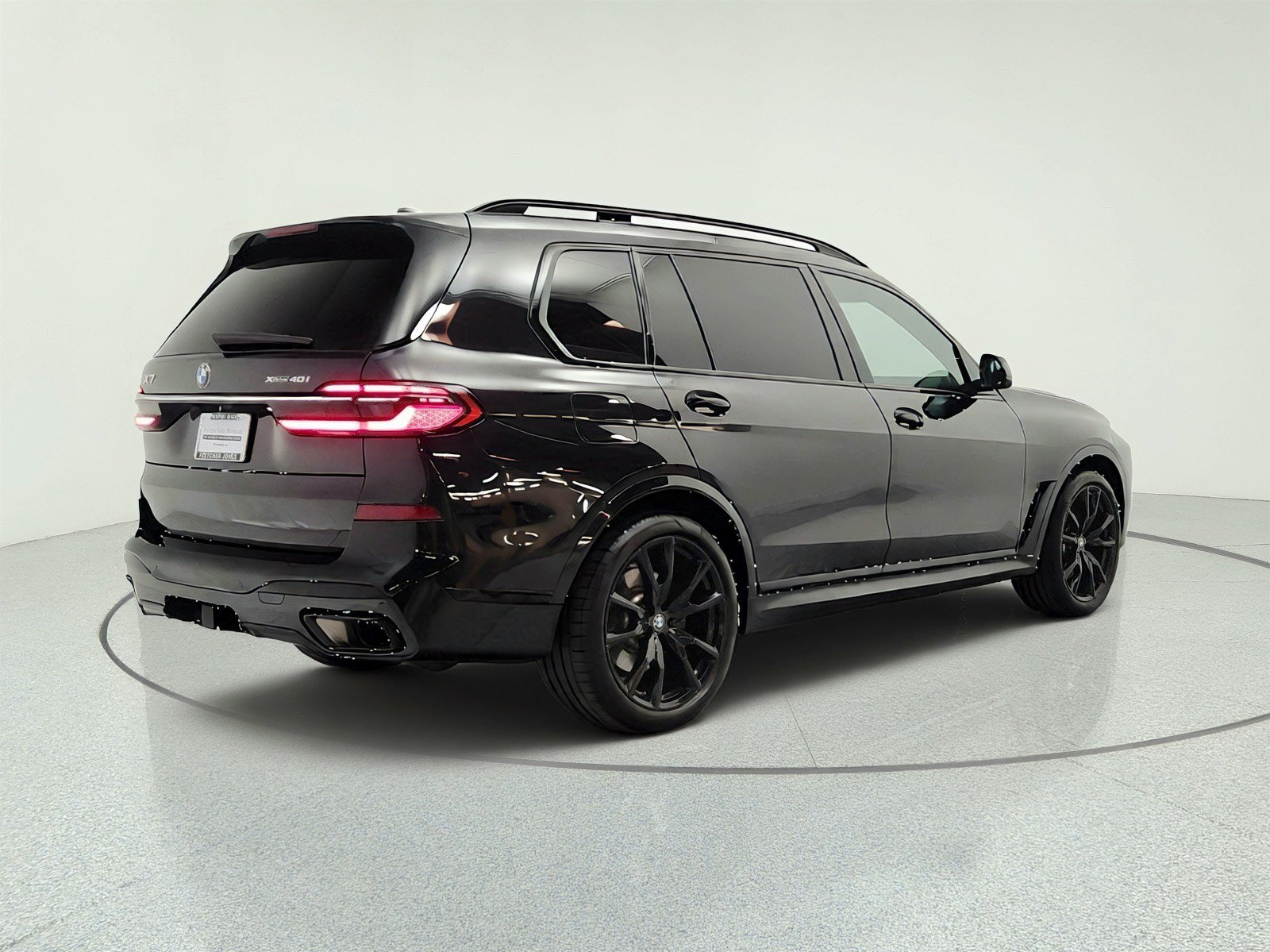 Used 2023 BMW X7 xDrive40i w/ Executive Package AWD/4WD image 5