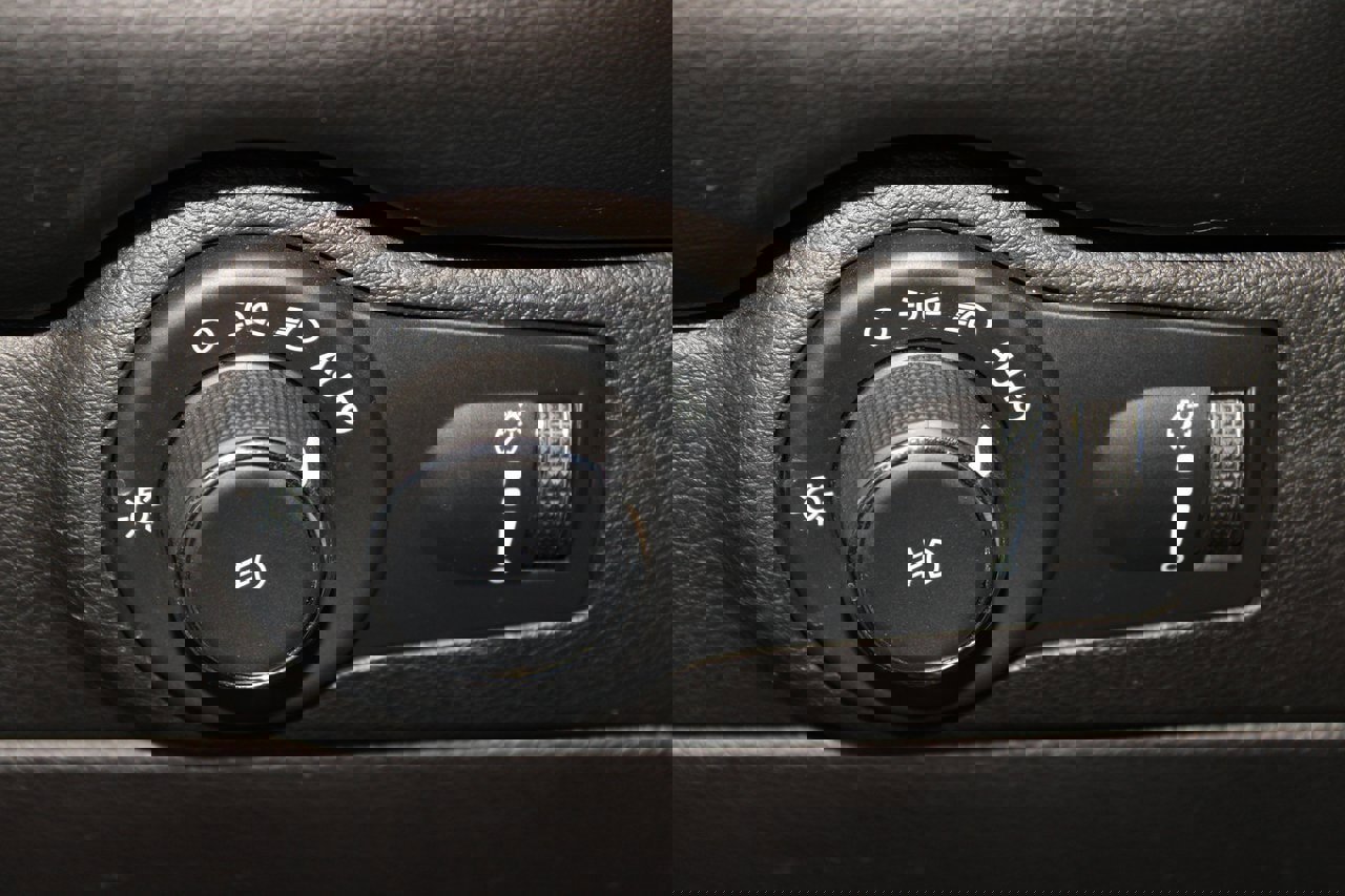 Used 2022 Dodge Durango SXT w/ Blacktop Package image 26