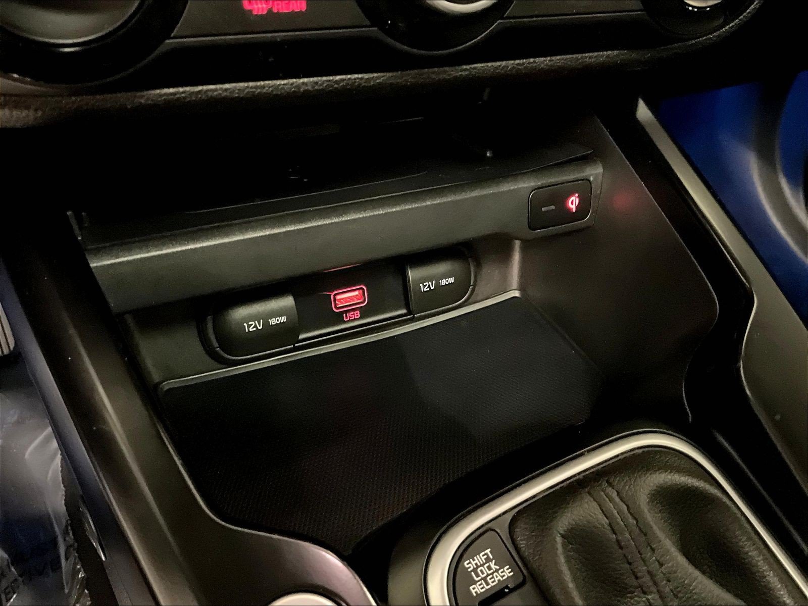 Used 2020 Kia Soul GT-Line w/ GT 2.0L Power Sunroof Package FWD image 16