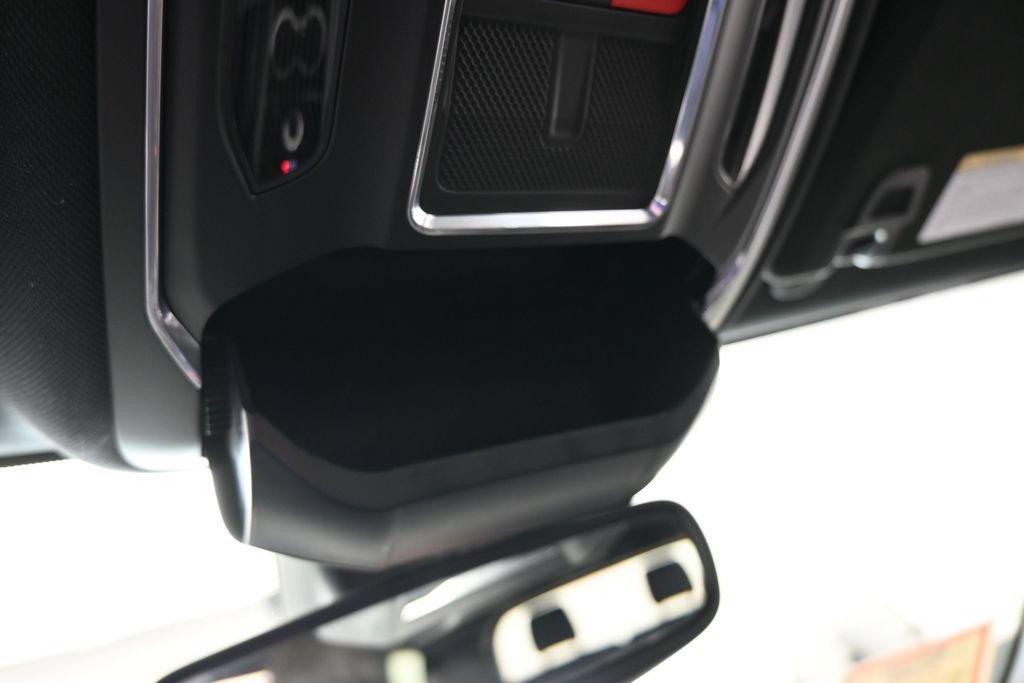 Used 2022 Jeep Grand Cherokee L Laredo RWD image 32