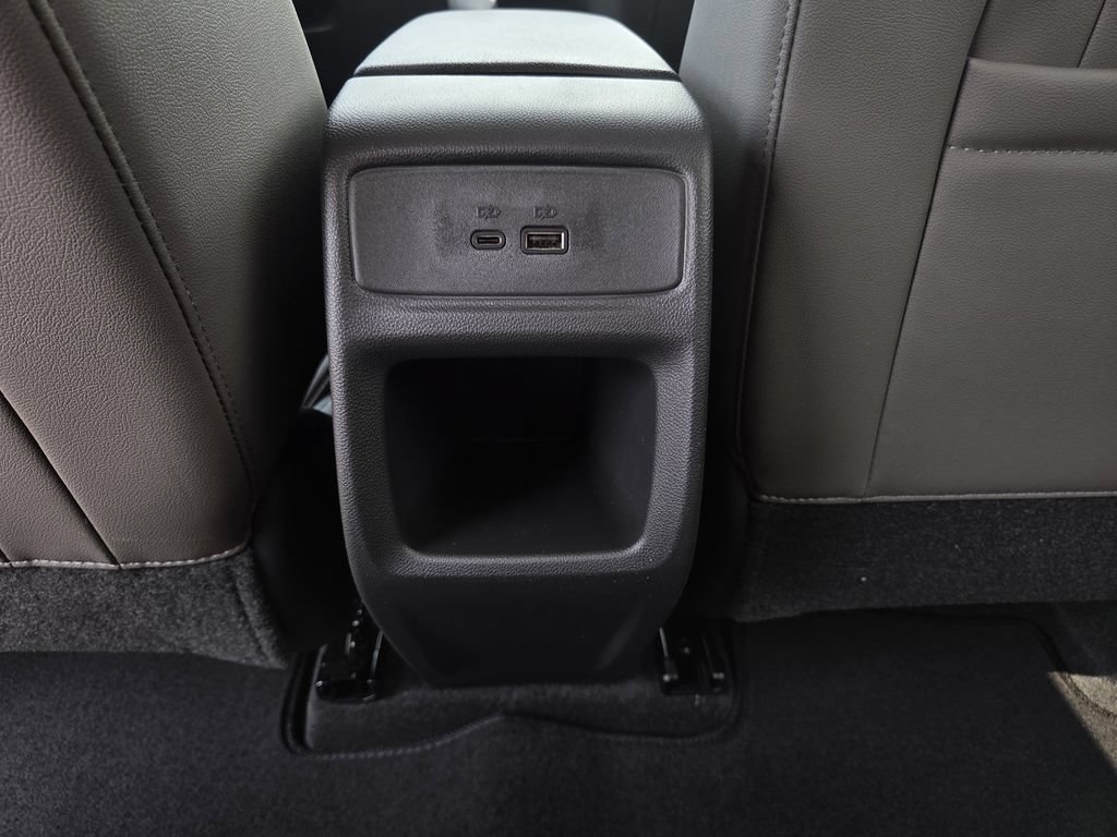 New 2026 Chevrolet Trax ACTIV w/ Sunroof Package FWD image 22