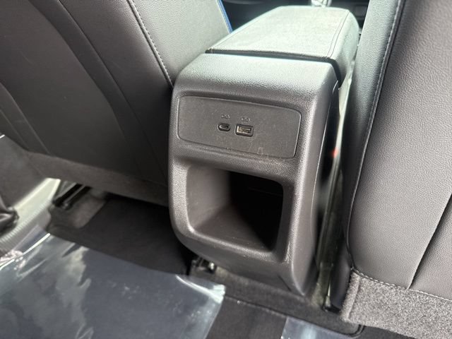 Used 2025 Buick Envista Sport Touring image 45