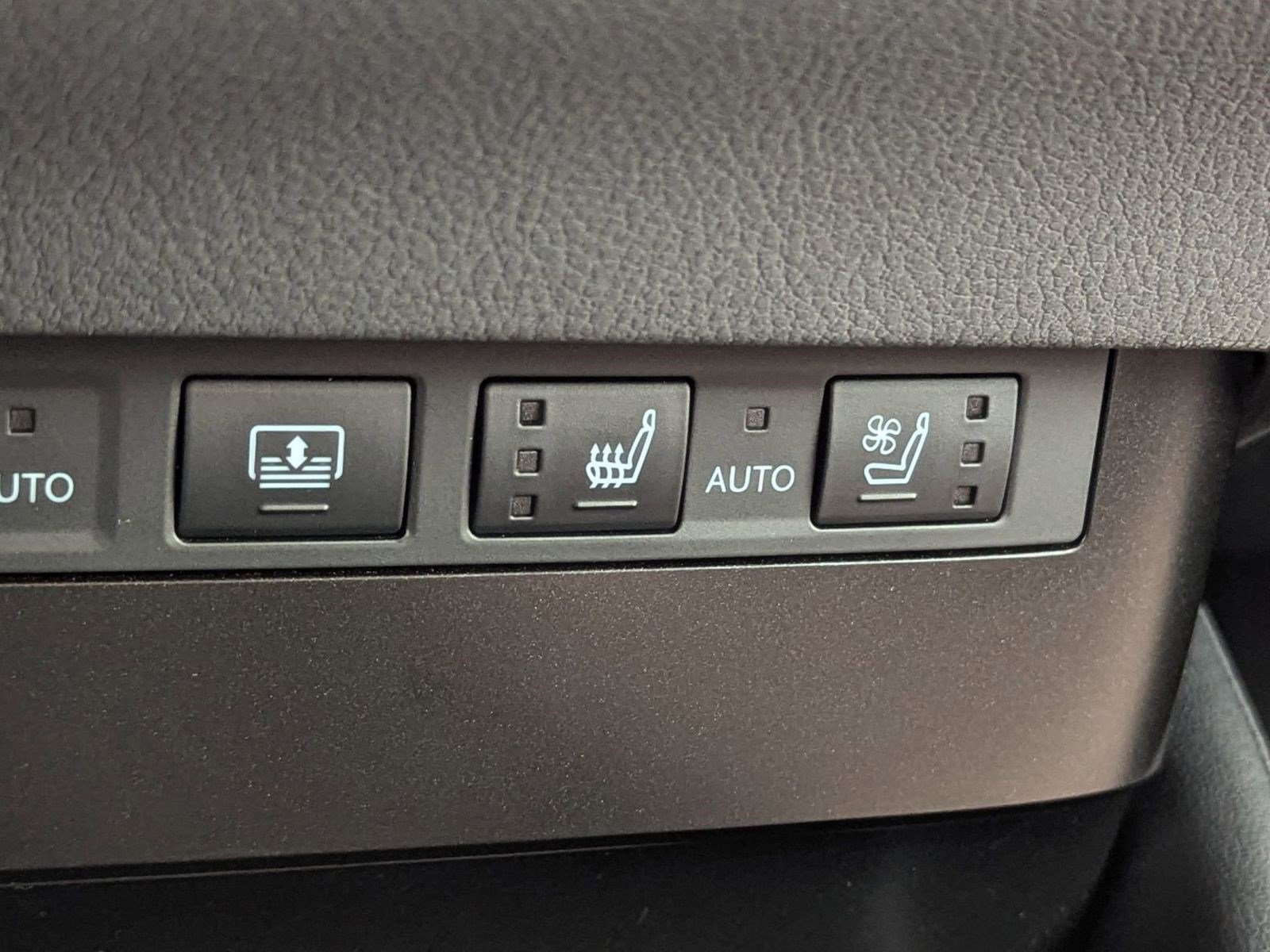 Certified 2025 Lexus ES 300h w/ Luxury Package image 33