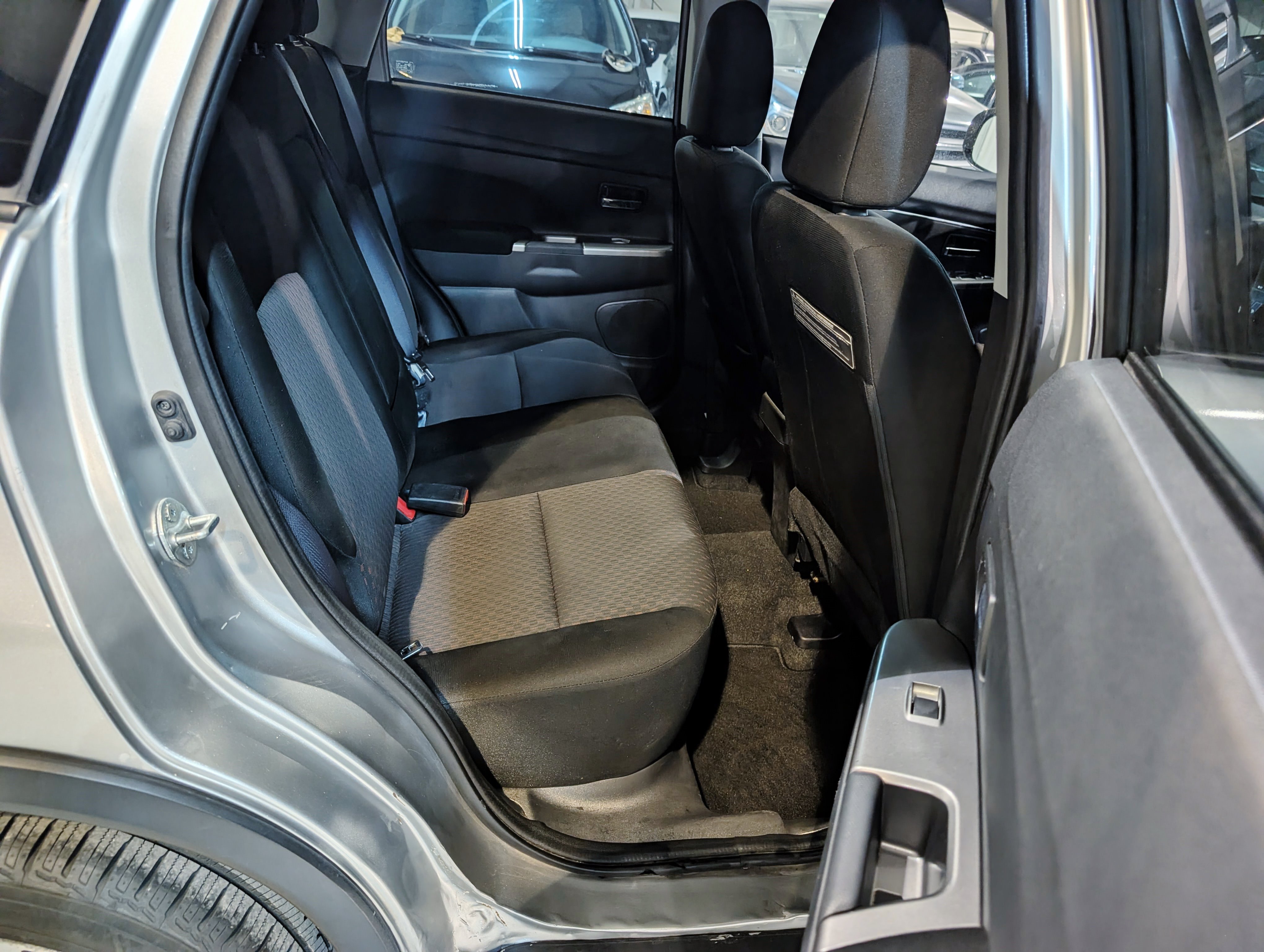 Used 2018 Mitsubishi Outlander Sport ES AWD/4WD image 25