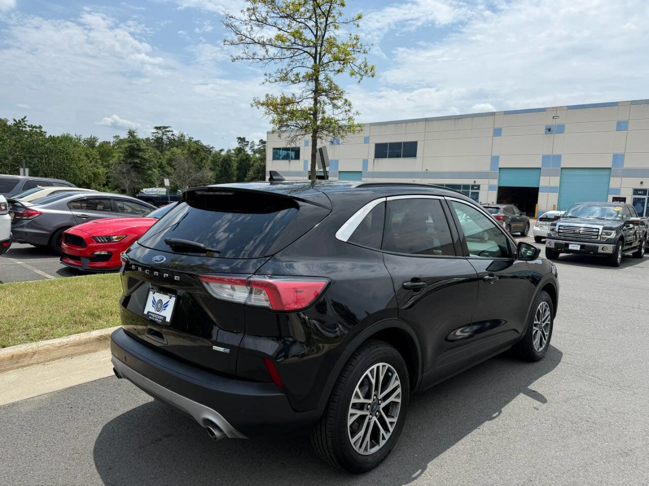 Used 2020 Ford Escape SEL image 7