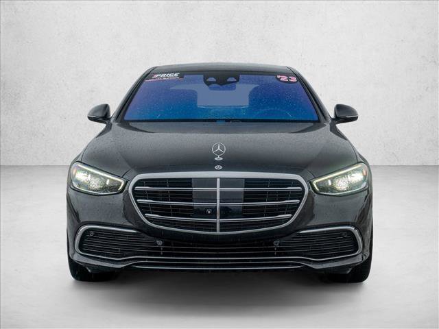 Used 2023 Mercedes-Benz S 580e 4MATIC Sedan image 2