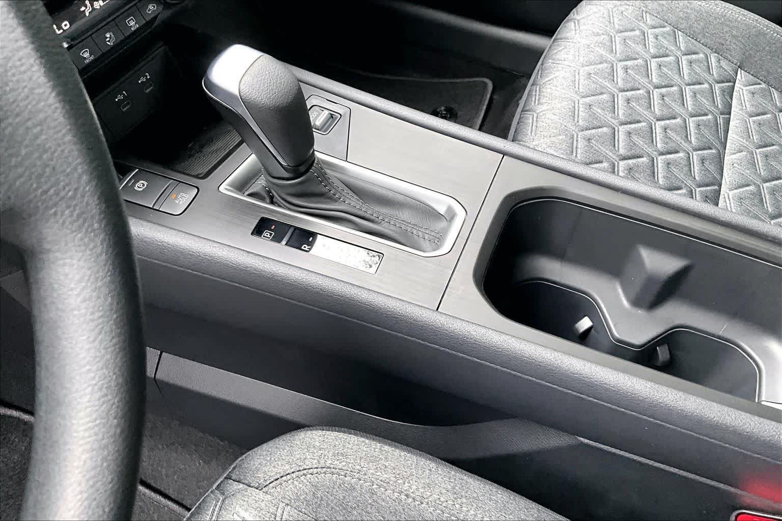 New 2026 Nissan Kicks SV w/ SV Premium Package FWD image 7
