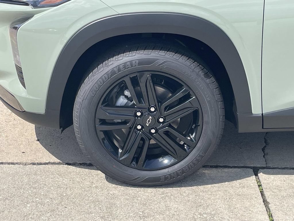 New 2026 Chevrolet Trax ACTIV w/ Driver Confidence Package FWD image 7